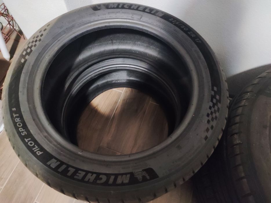 Летни гум 17 цола