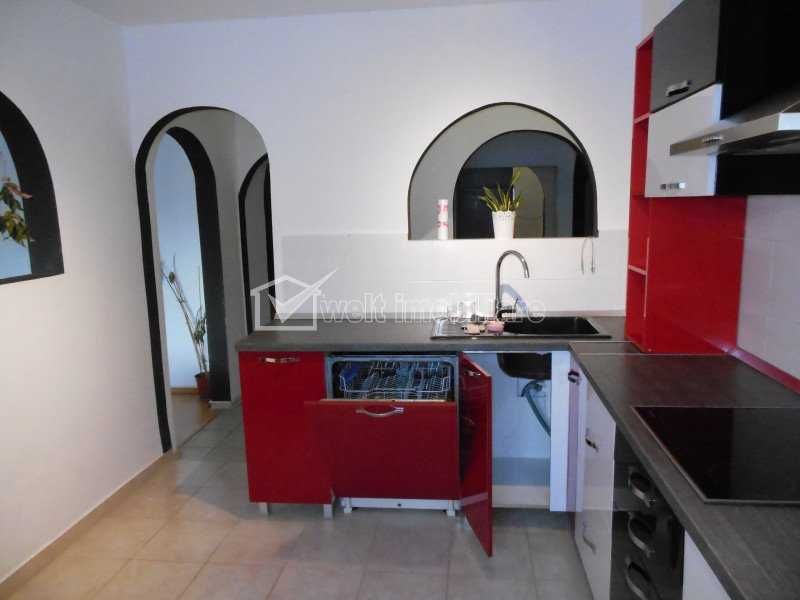 Mobila bucatarie cu electrocasnice