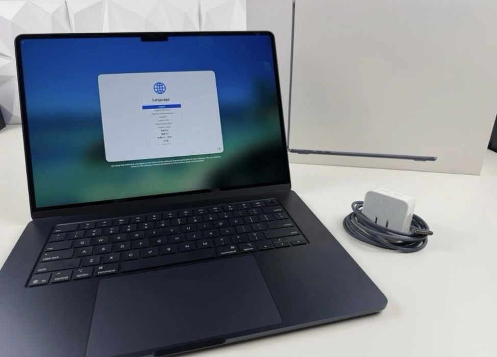 Apple M2 macbook air ca nou