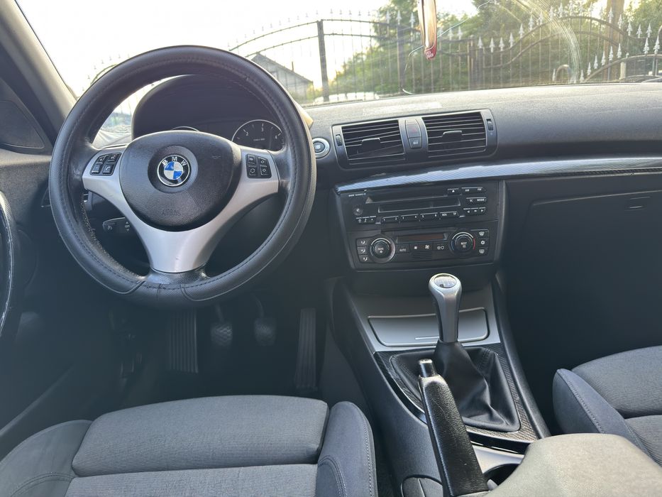 Bmw E87 Seria 1 // 2.0 163cp // import recent // 2100 euro