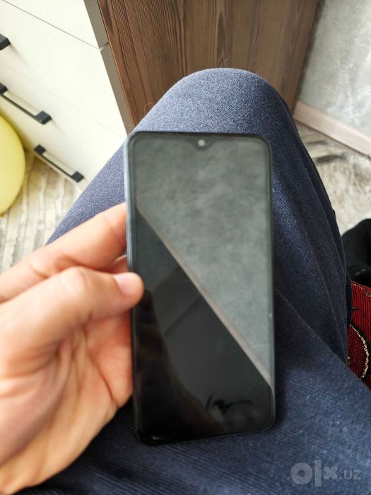 Продам свой телефон Samsung A10S SM-A107F/DS 2/32Gb в отличном сост