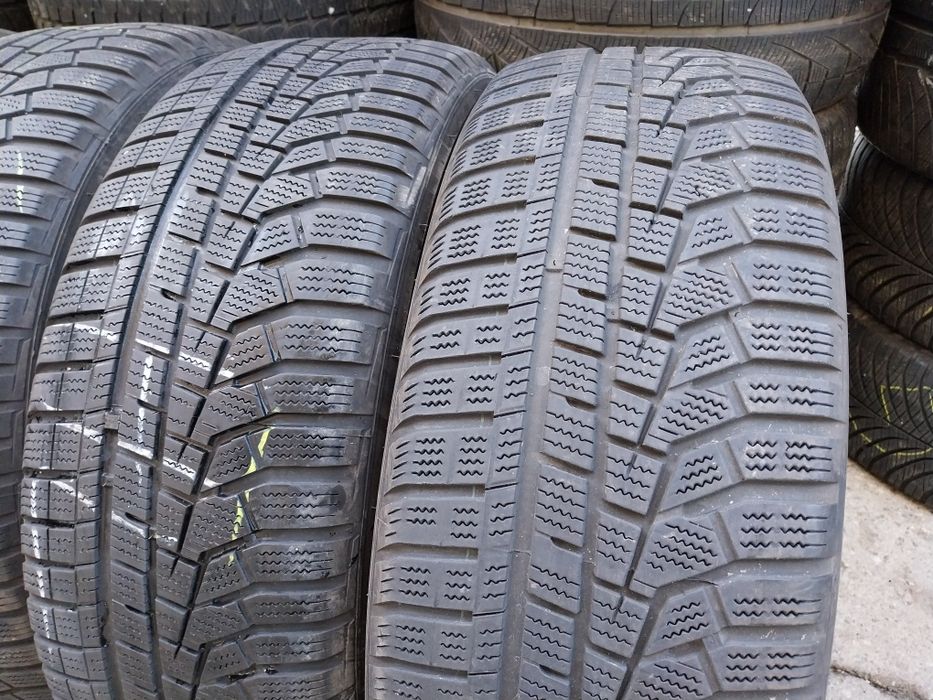 Anvelope second iarna 225 60 R18 Hankook 2021