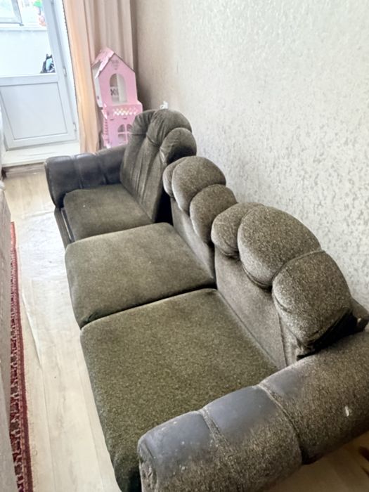 Отдам диван бесплатно