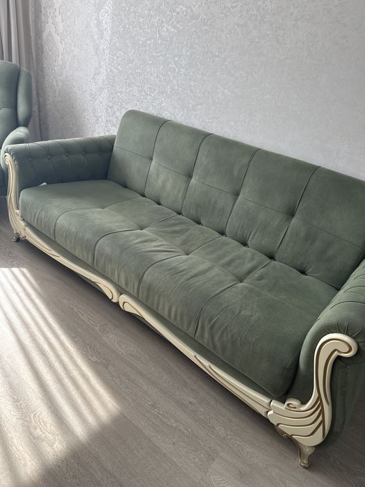 Диван и 2 кресла