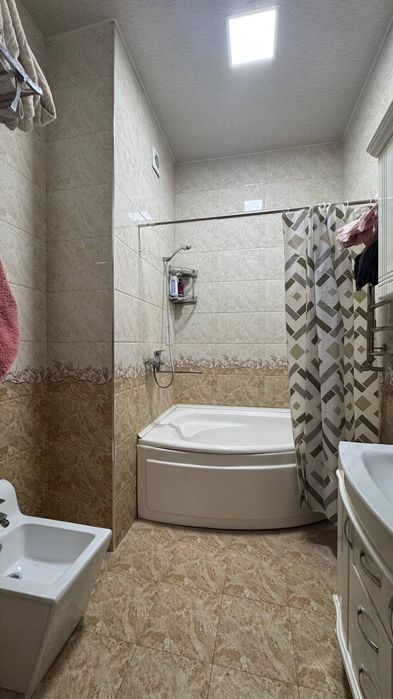 Продаётся елитная новостройка Яккасарайский район