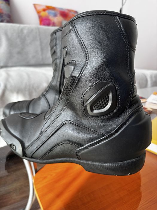 Ghete moto scurte race