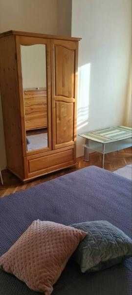 Дава се под наем Двустаен апартамент в Бургас, Славейков - 56 кв.м за 306 € - Снимка #3