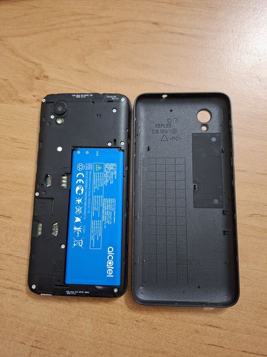 Мобилен телефон Alcatel