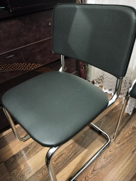 Стульчик офисный, новый