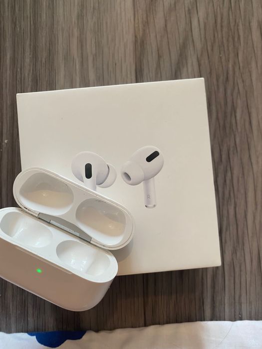 AirPods pro кейс