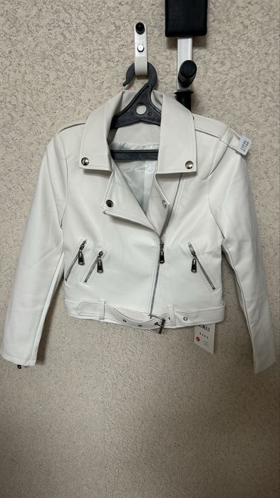 Кожаная куртка, новая.