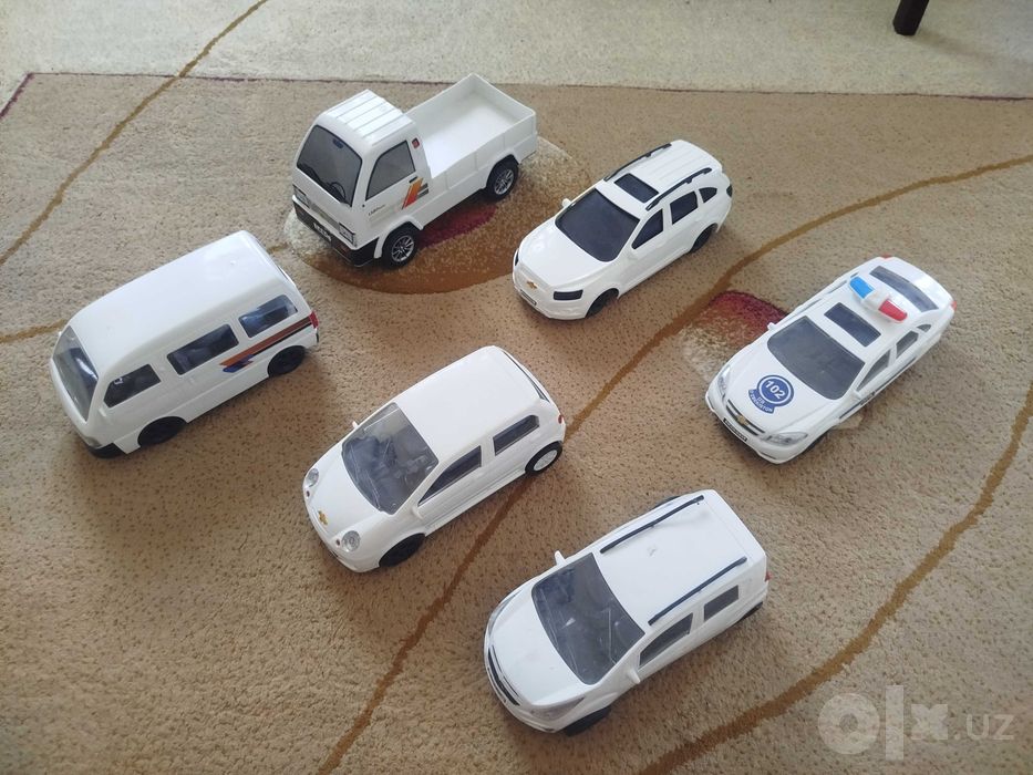 Игрушки машинки 140 тыс за все