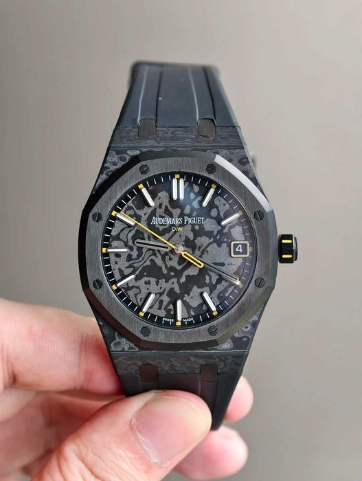audemars piguet royal oak DIW CARBON нов модел