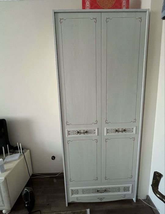 Продам шкаф для одежды