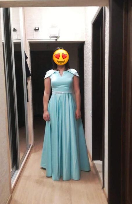 Продам вечерние платья!