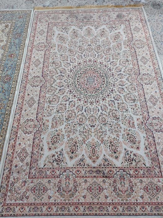 Чистка и мойка ковров профессионально. Гарантия чистоты. - Чистка ...