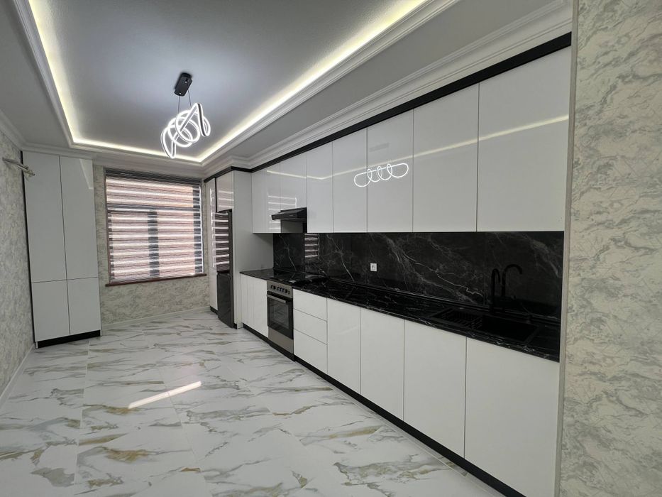 Продаётся 3х Комнатная квартира по адресу Рудакий с евроремонтом