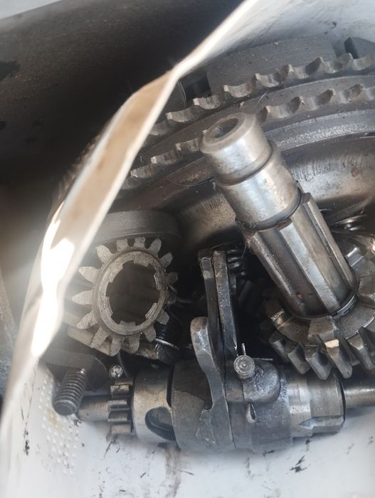 Запчасти на иж Юпитер 3