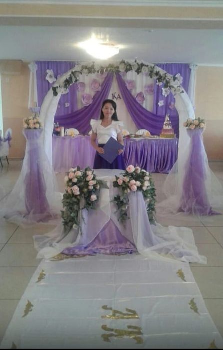 Неке жүзігін неке куәлігін салтанатты түрде табыстау