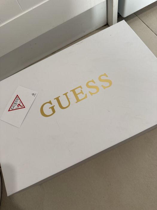 Мъжки обувки Guess