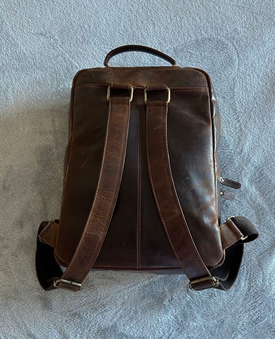 Rucsac din piele naturală