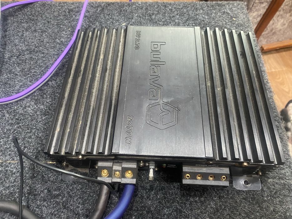 Продам сабуфер,с уселителем в отличном состоянии