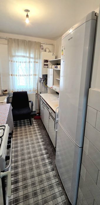 Inchiriez apartament 2 camere Craiovita Noua chirie de inchiriat scoala lidl