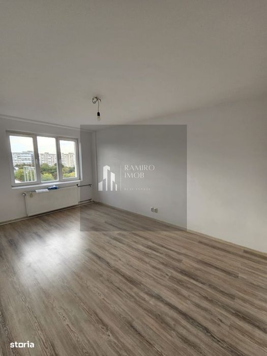 Apartament 3 camere 62m renovat - 10 minute mers de metrou Titan