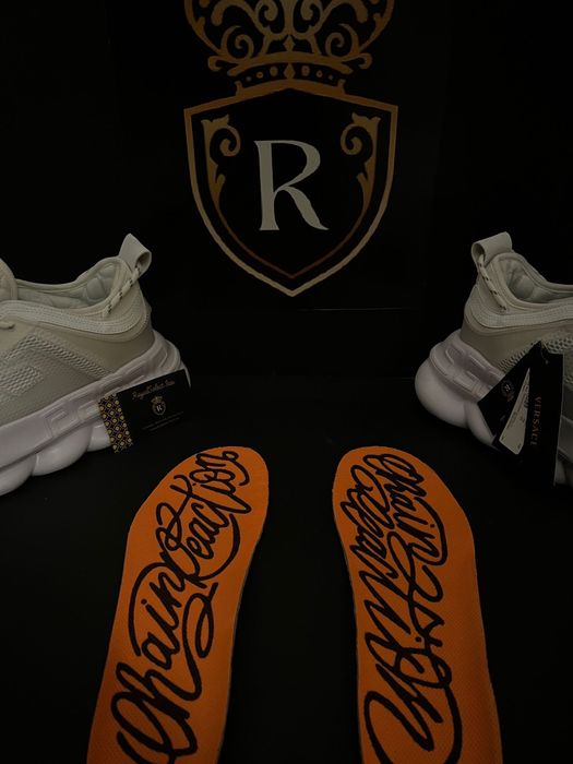 Versace Chain Reaction