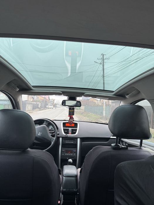 Peugeot 207 sw  2008