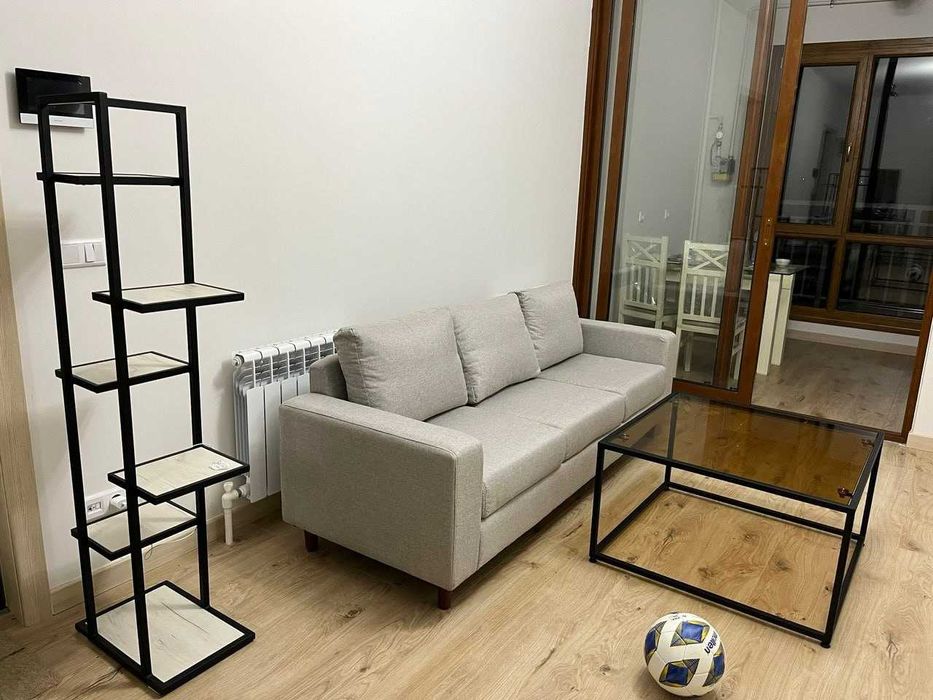 Yaxshi OILAGA 2 xonali YANGI kvartira ijaraga beriladi