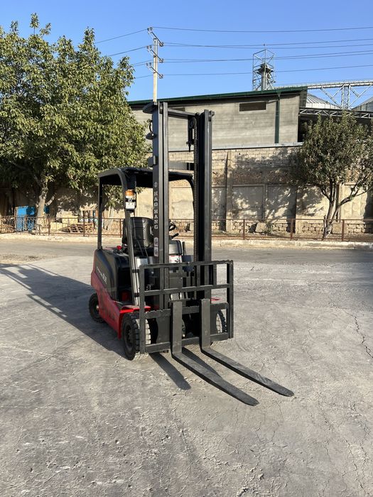 Автокара Кара вилочный погрузчик Avtokara 1.5 тонна 4 метр