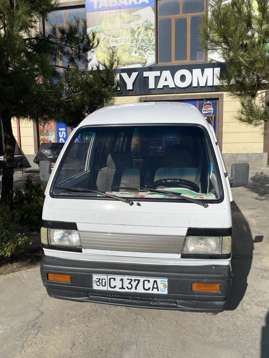 Damas sotiladi rangi oq yili 2005