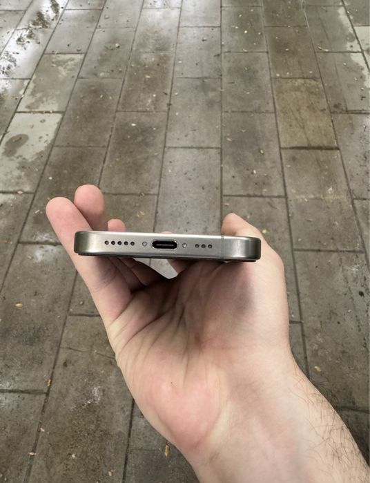 iPhone 15 Pro 128 Gb 89% Natural Titanium