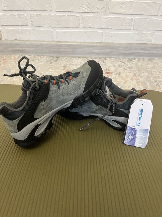 Кроссовки  HUMTTO