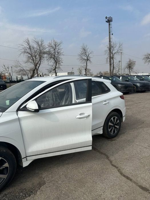 Продается Byd E2 luxury 2024 года. Без пробега! 17300$