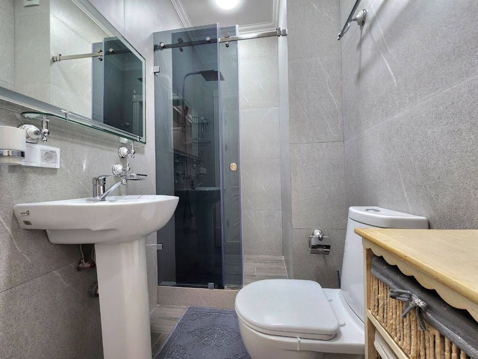 Срочно продаётся 3 ком Яккасарой район