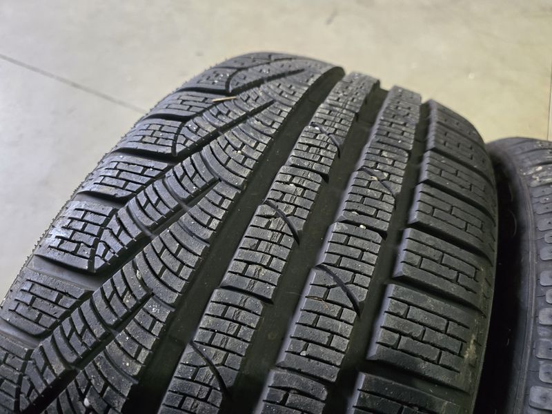 245/35/19 PIRELLI 2бр
