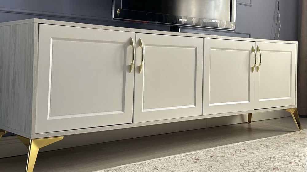 Продается тумба под телевизор