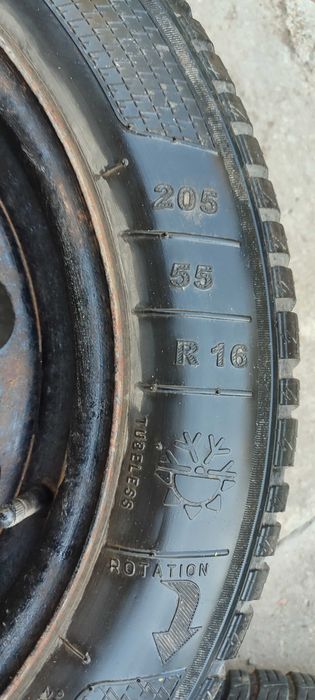 Зимни гуми 205 55 16 с джанти