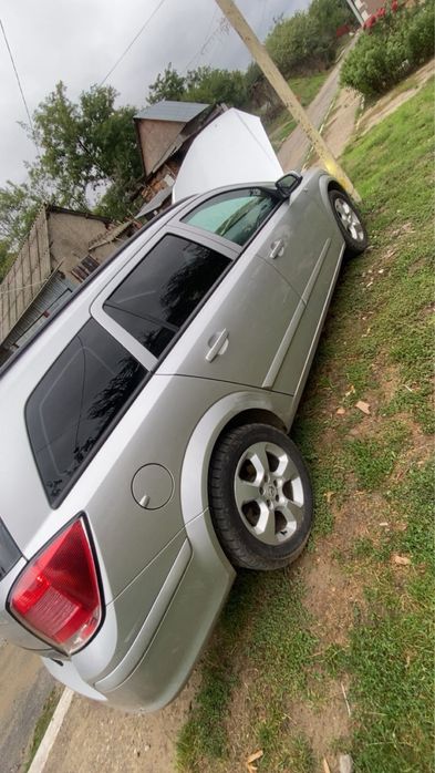 De vanzare opel astra h !!