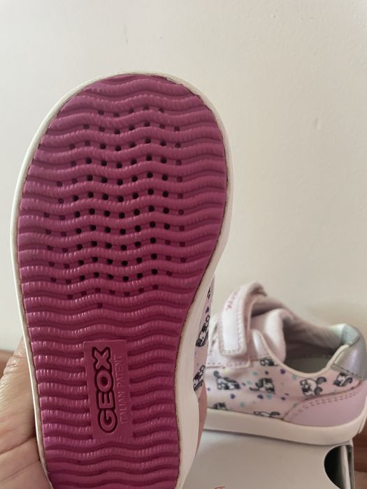 Pantofi Geox unicorni, pentru fetite, marimea 22