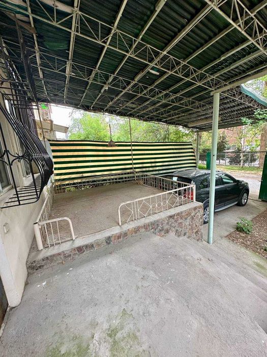 Продаётся 3х ком./1/4 квартира на Юнусобод