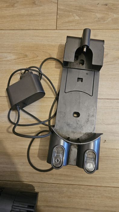 Aspirator Dyson pe acumulator