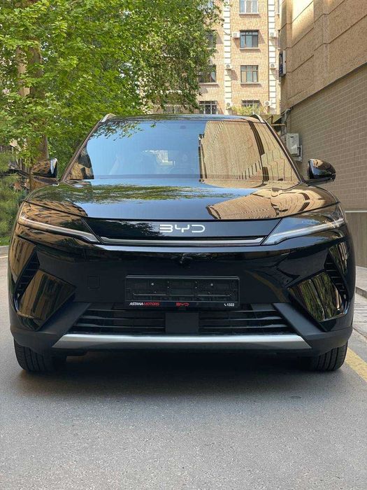 BYD Yuan Up hybrid full foizsiz rassrochkaga