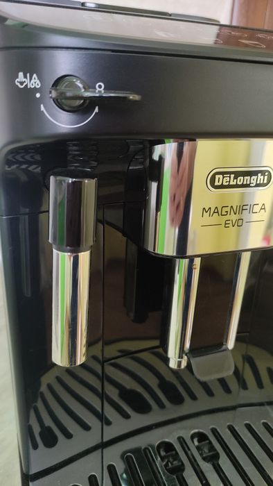 Кафеавтомат Delonghi Magnifica Evo