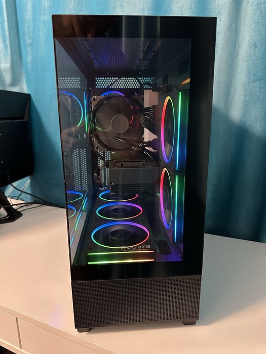 Calculator Gaming Cu Garantie AMD Ryzen 5 7600X 16GB Ram DDR5 6400MHz RX 7600XT 16GB SSD 500GB
