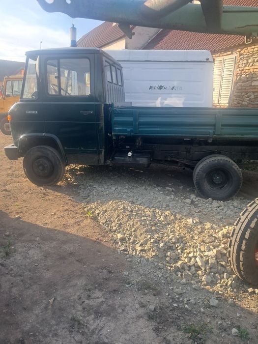 Camionetă Mercedes Vario 512D demarată 3,5t basculă Meiller Kipper atestat vechicul istoric[608D 609D 611D 612D 614D 709D 711D 809D 811D 814D 815D 816
