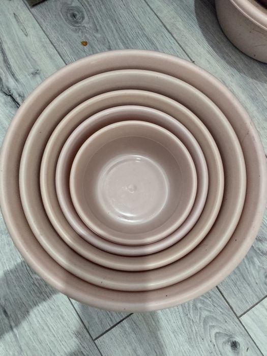 Набор мисок пластмассовый