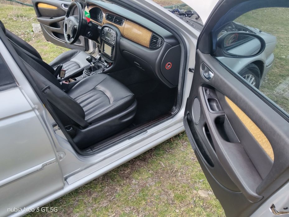 Jaguar  x type v6 2.1 ГАЗ FWD  ръчна